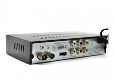 Приставка ТВ (цифровой ресивер) IPTV HD YASINDVB DV3 T8000